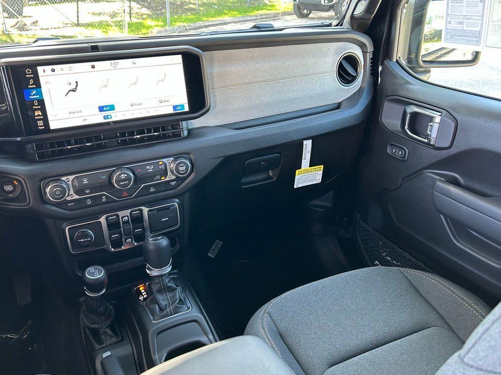 new 2026 Jeep Wrangler car