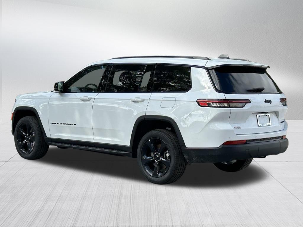 new 2025 Jeep Grand Cherokee L car, priced at $42,017