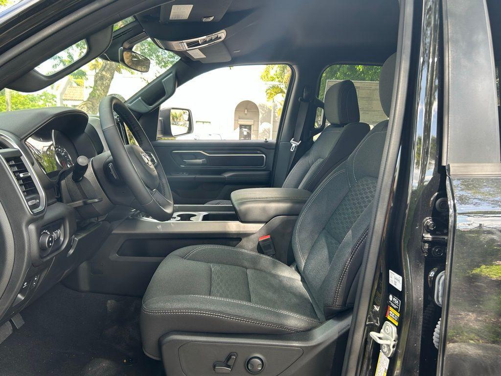 new 2025 Ram 1500 car, priced at $40,348