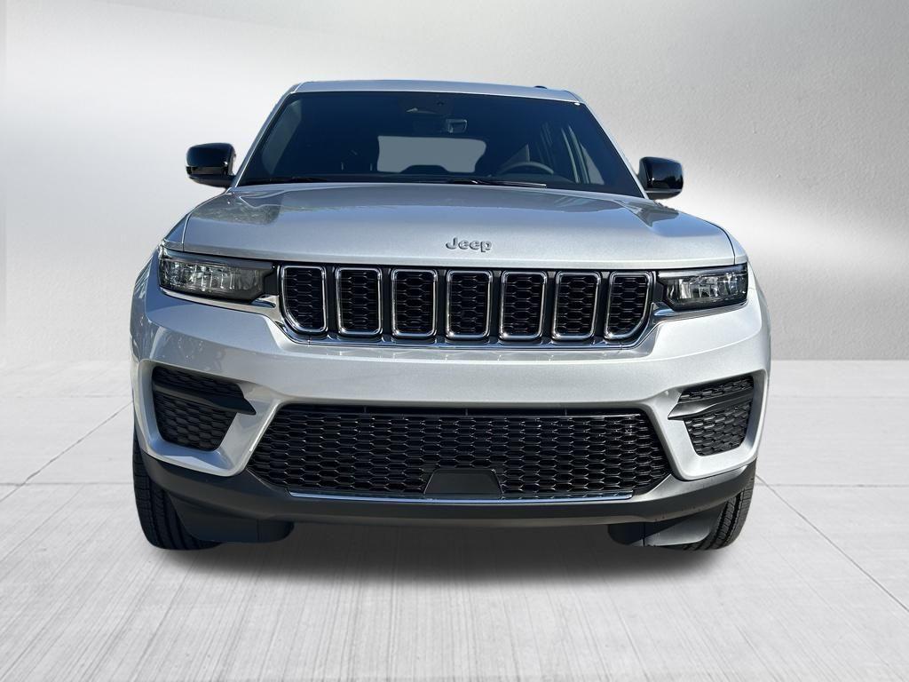 new 2025 Jeep Grand Cherokee car, priced at $35,129