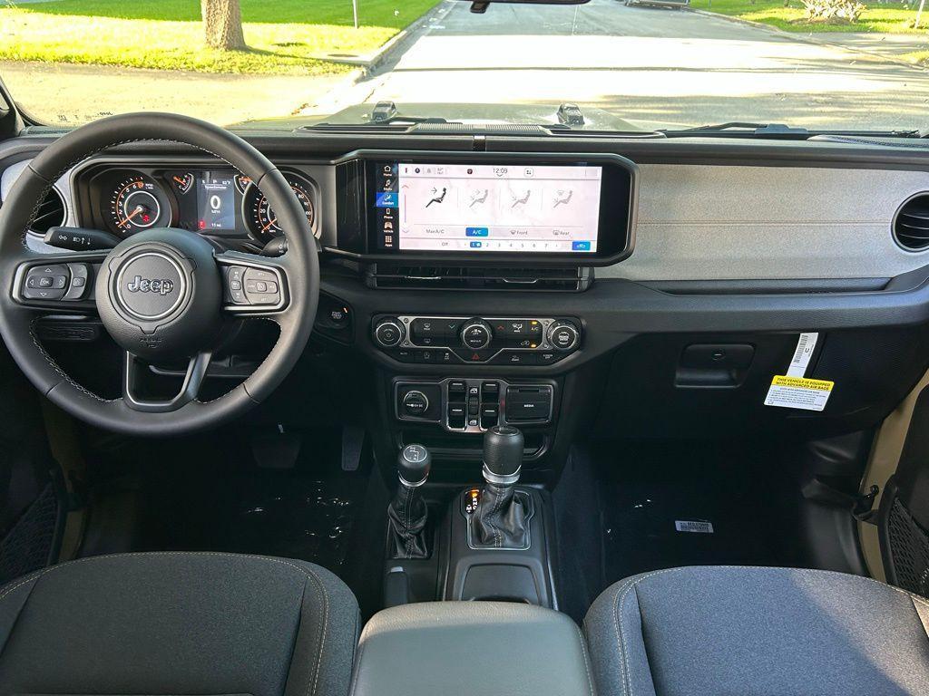 new 2025 Jeep Gladiator car, priced at $40,799