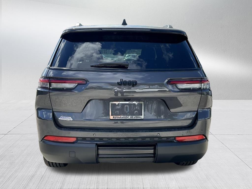 new 2025 Jeep Grand Cherokee L car, priced at $41,021
