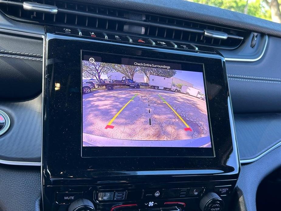 new 2024 Jeep Grand Cherokee L car, priced at $42,978