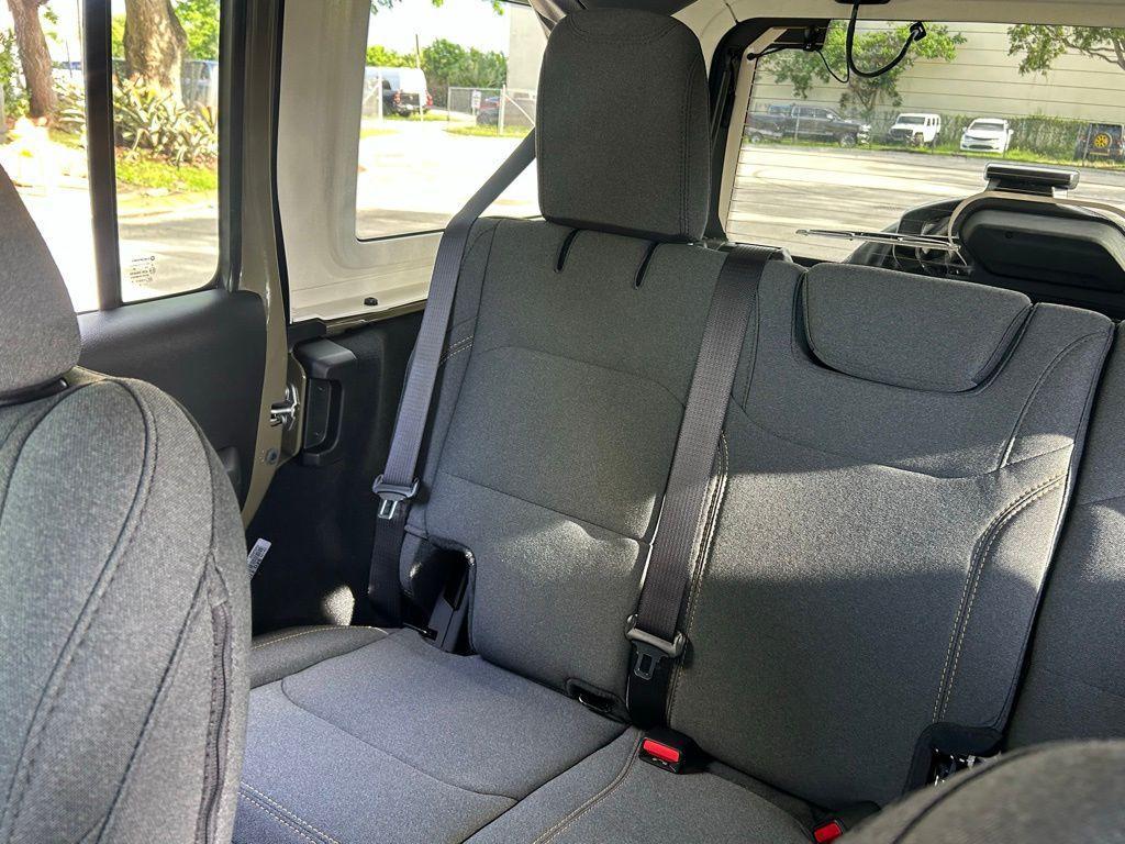 new 2025 Jeep Wrangler car, priced at $38,706