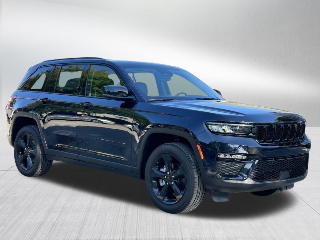 new 2024 Jeep Grand Cherokee car, priced at $37,237