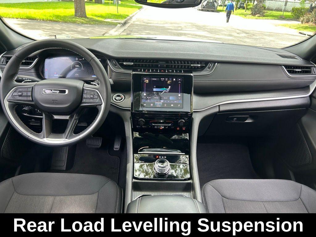 used 2024 Jeep Grand Cherokee car, priced at $27,696