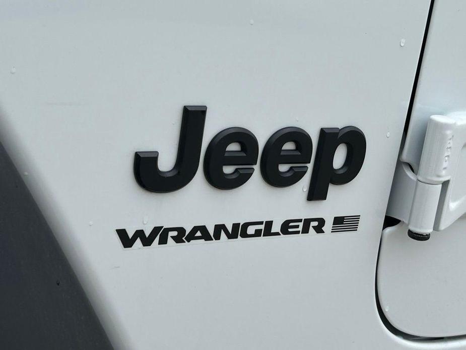 new 2024 Jeep Wrangler car, priced at $42,276