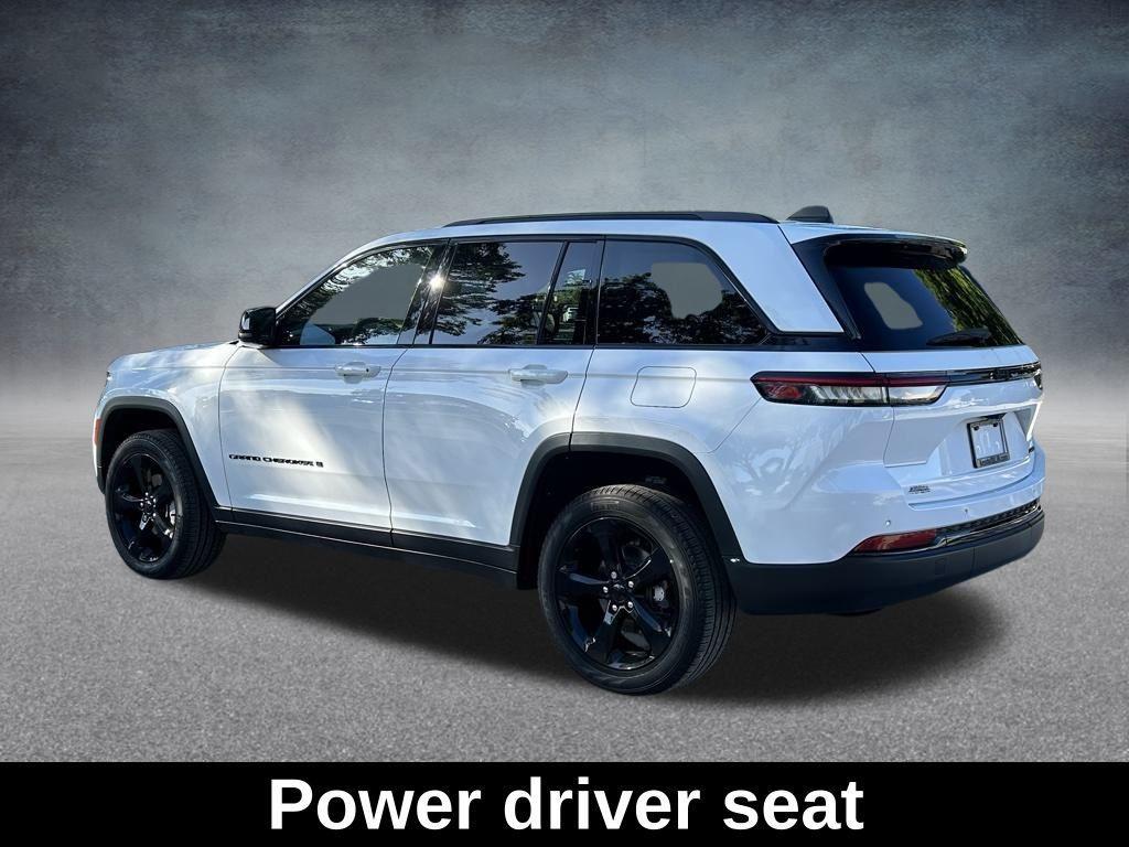 used 2024 Jeep Grand Cherokee car, priced at $34,659