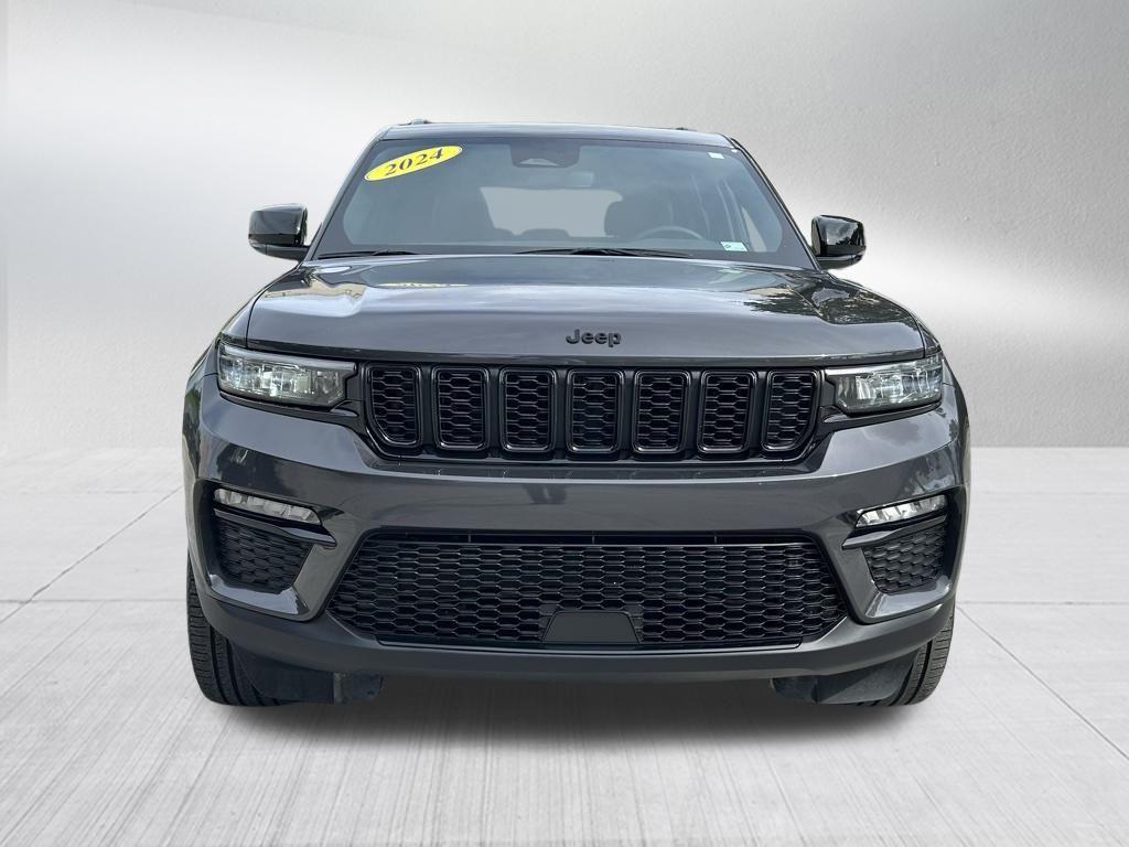used 2024 Jeep Grand Cherokee car, priced at $38,956