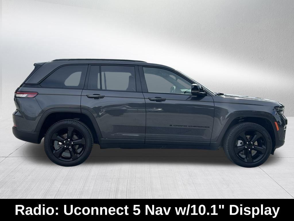 used 2024 Jeep Grand Cherokee car, priced at $38,956