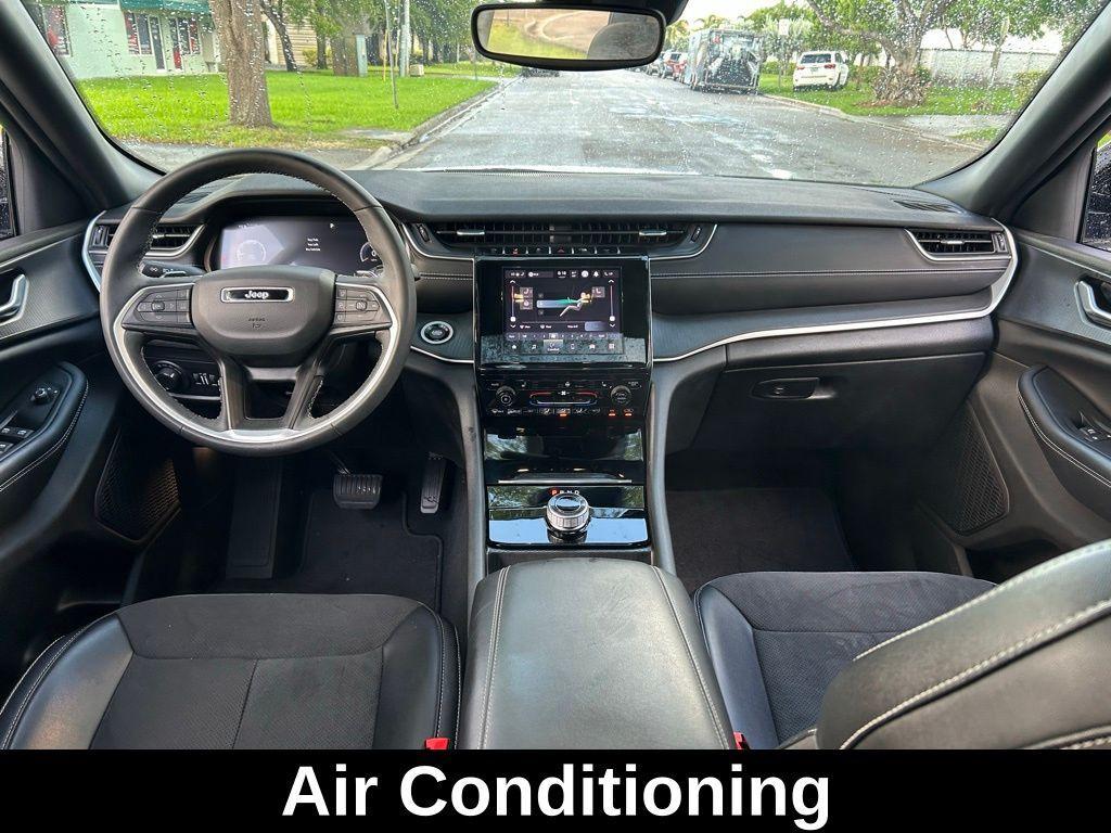 used 2024 Jeep Grand Cherokee car, priced at $34,688