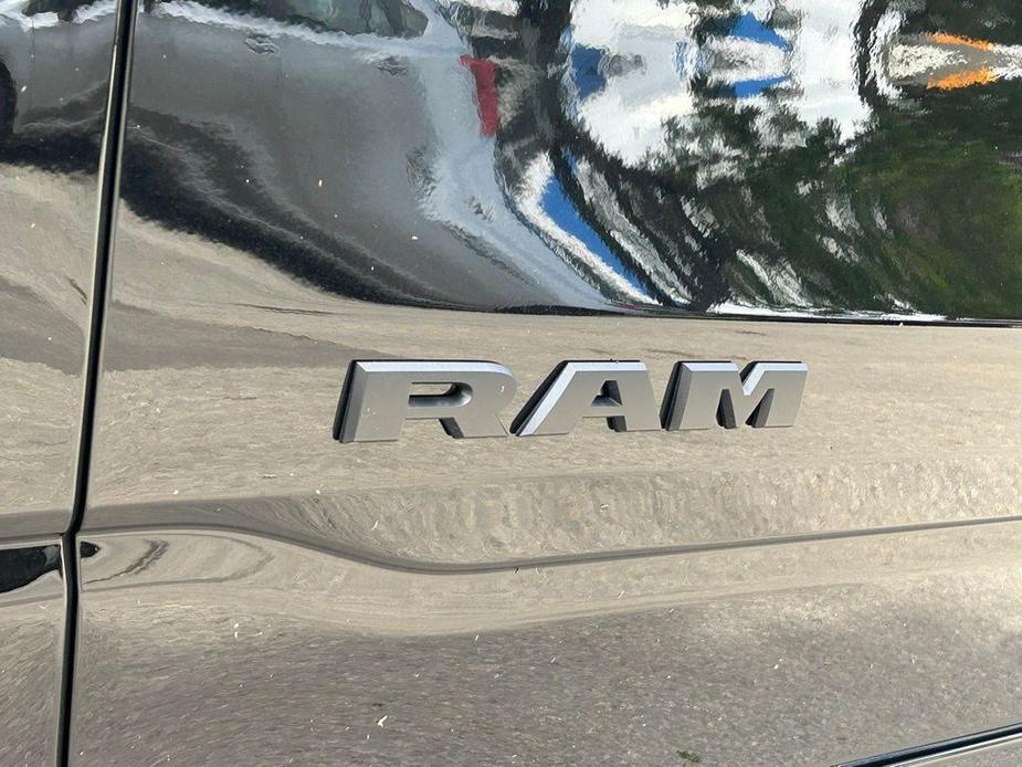 new 2025 Ram 1500 car, priced at $45,123