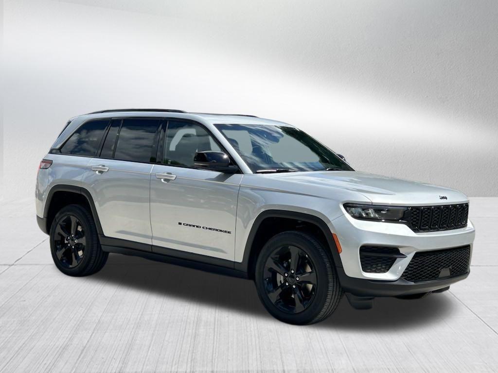 new 2024 Jeep Grand Cherokee car, priced at $38,679