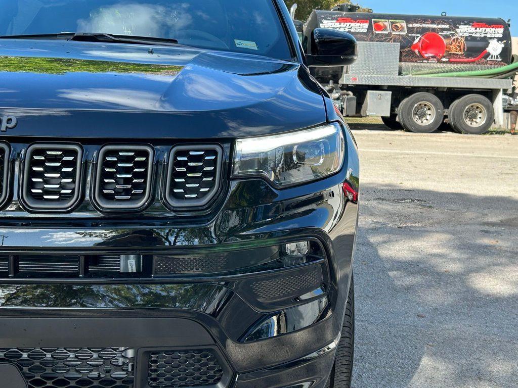 new 2024 Jeep Compass car, priced at $33,175