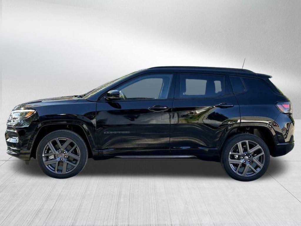 new 2024 Jeep Compass car, priced at $33,175