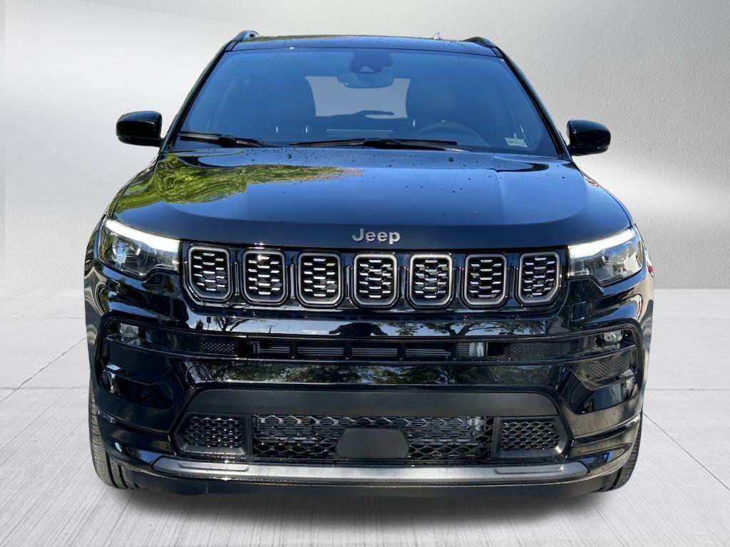 new 2024 Jeep Compass car, priced at $33,175