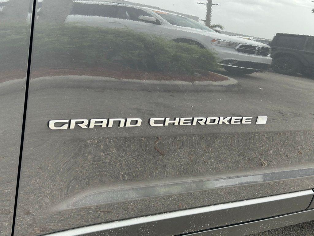 new 2024 Jeep Grand Cherokee L car, priced at $35,886