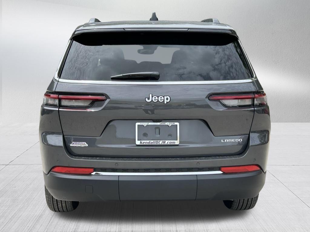 new 2024 Jeep Grand Cherokee L car, priced at $35,886