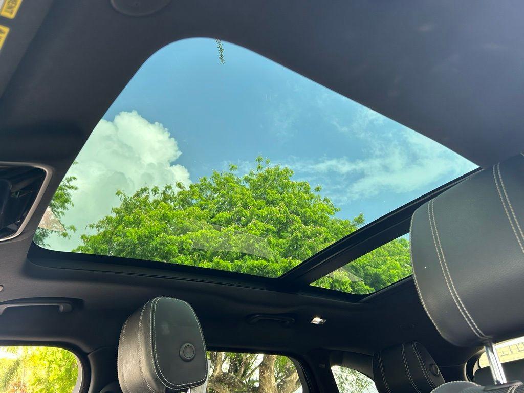 used 2022 Land Rover Range Rover Velar car, priced at $31,884
