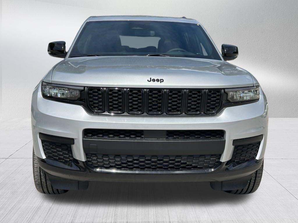 new 2024 Jeep Grand Cherokee L car, priced at $40,319