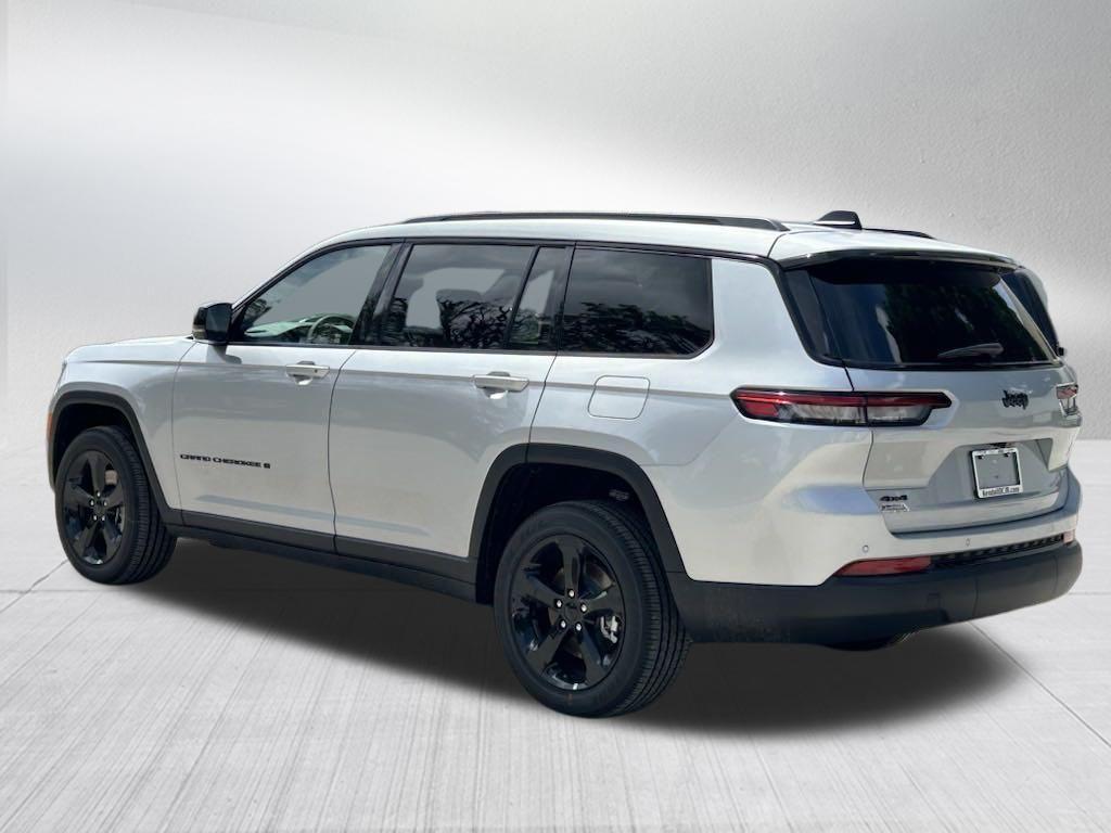 new 2024 Jeep Grand Cherokee L car, priced at $40,319