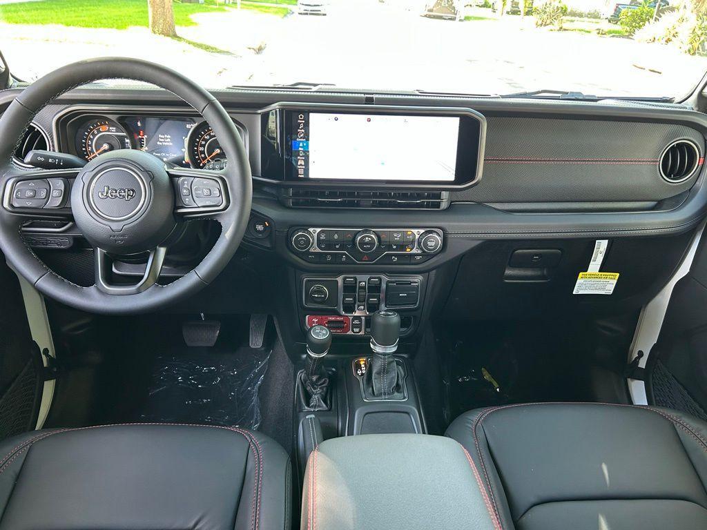 new 2025 Jeep Wrangler car, priced at $66,560