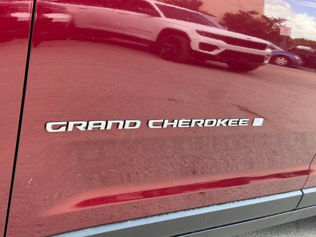 new 2024 Jeep Grand Cherokee L car, priced at $35,886