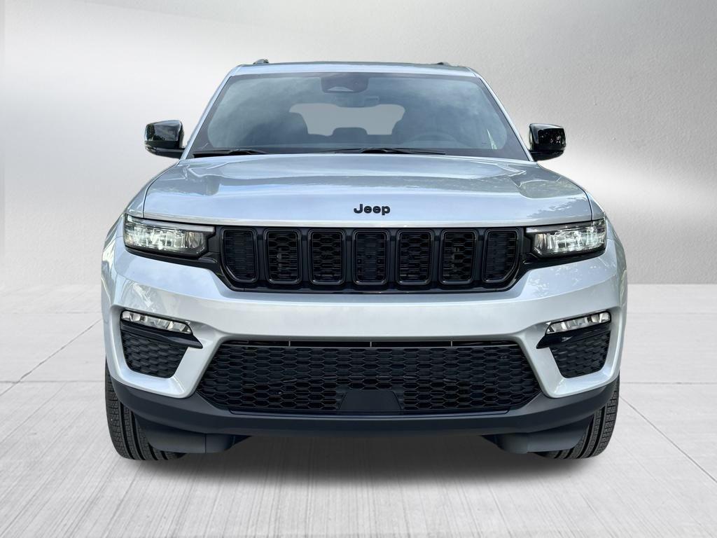 new 2025 Jeep Grand Cherokee car, priced at $39,148