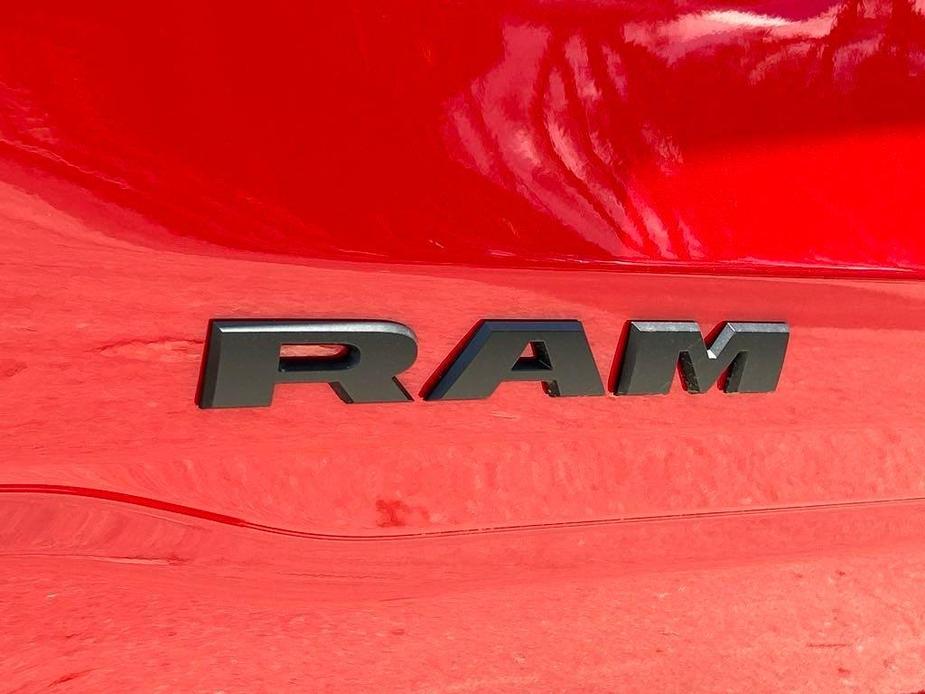 new 2025 Ram 1500 car, priced at $45,634