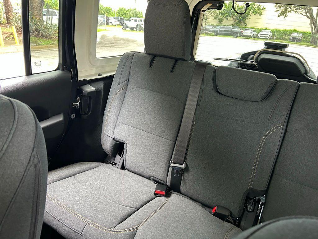 new 2025 Jeep Wrangler car, priced at $36,637