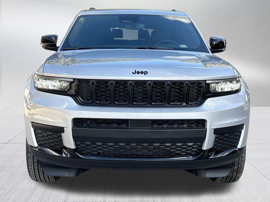 new 2024 Jeep Grand Cherokee L car, priced at $39,238