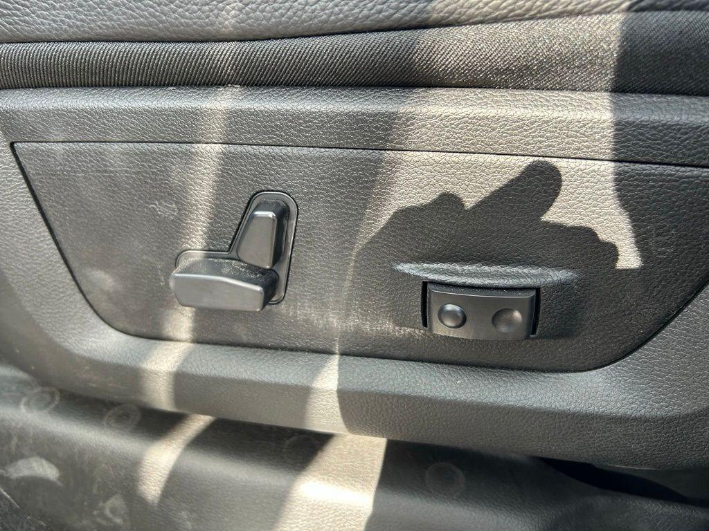 new 2025 Ram 2500 car, priced at $83,859
