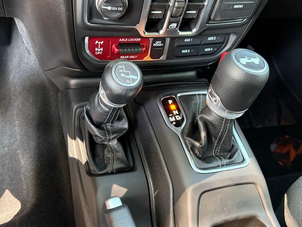 new 2025 Jeep Wrangler car, priced at $50,279