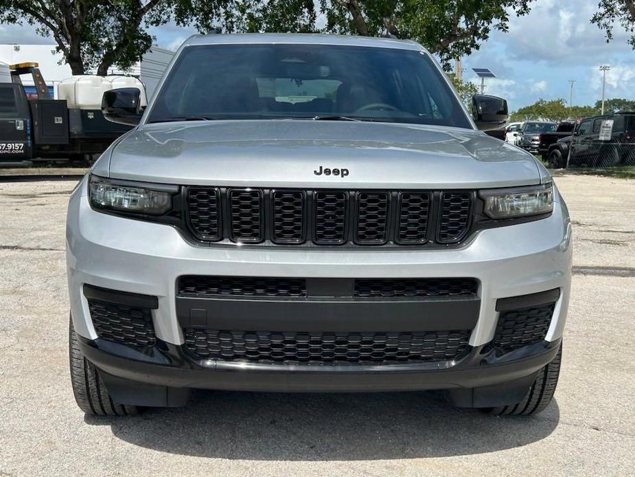 new 2024 Jeep Grand Cherokee L car, priced at $45,378