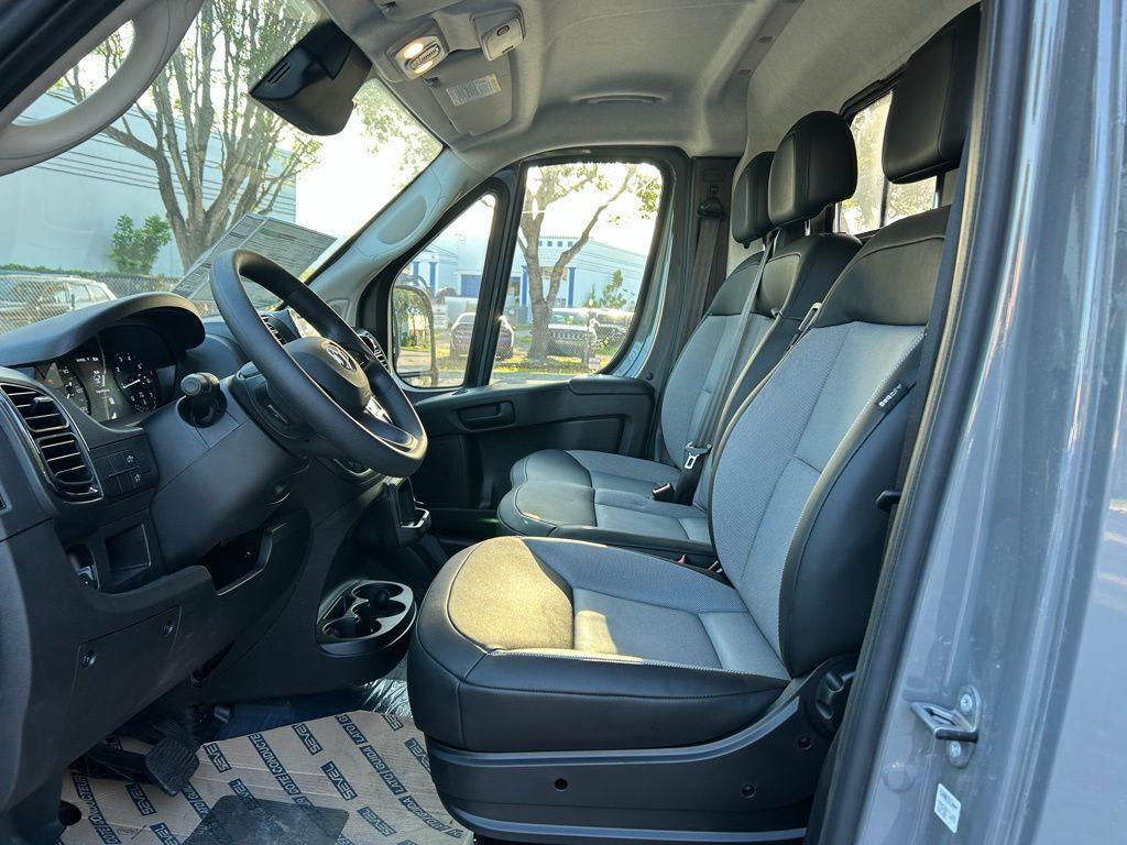 new 2025 Ram ProMaster 2500 car, priced at $50,031