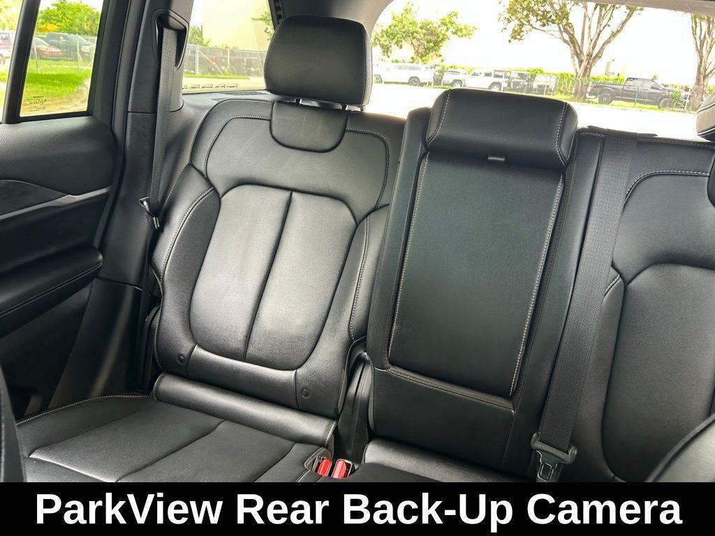 used 2024 Jeep Grand Cherokee car, priced at $34,995