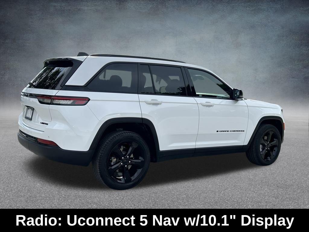 used 2024 Jeep Grand Cherokee car, priced at $34,995