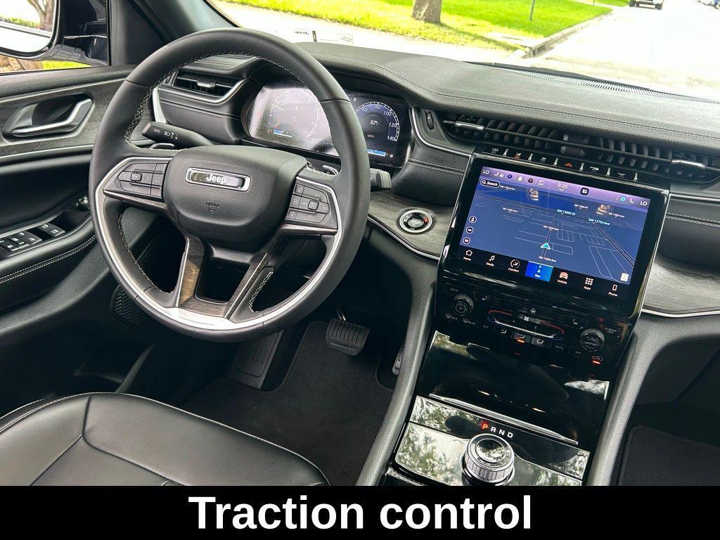 used 2024 Jeep Grand Cherokee car, priced at $34,995