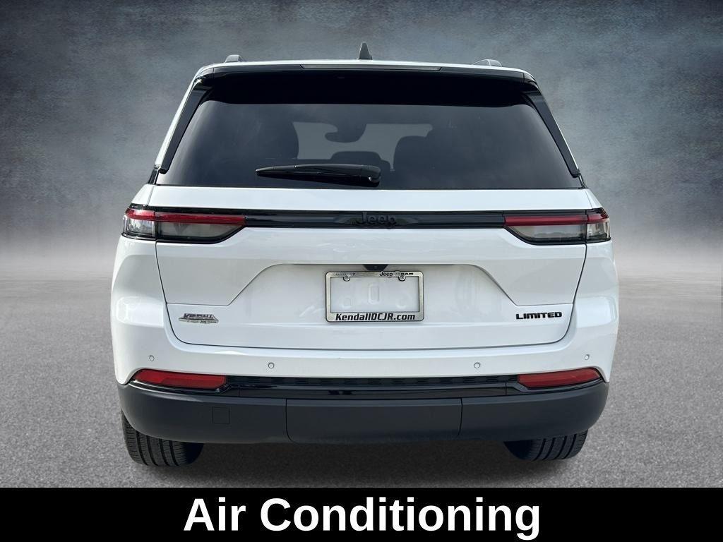 used 2024 Jeep Grand Cherokee car, priced at $34,995