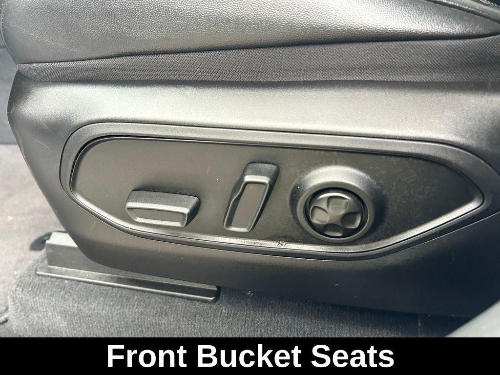 used 2024 Jeep Grand Cherokee car, priced at $34,995