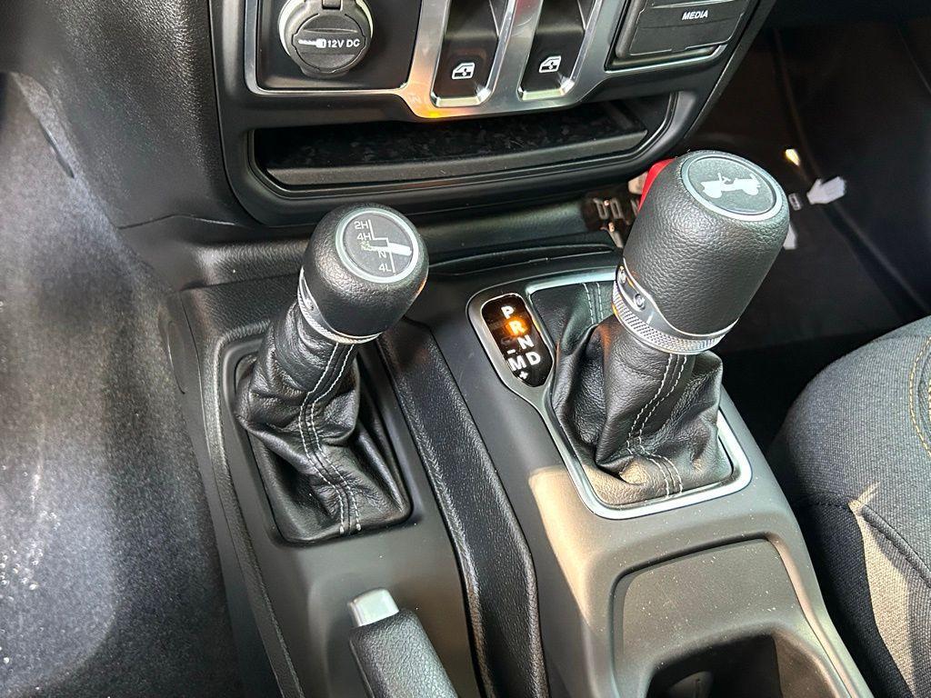 new 2025 Jeep Wrangler car, priced at $38,401