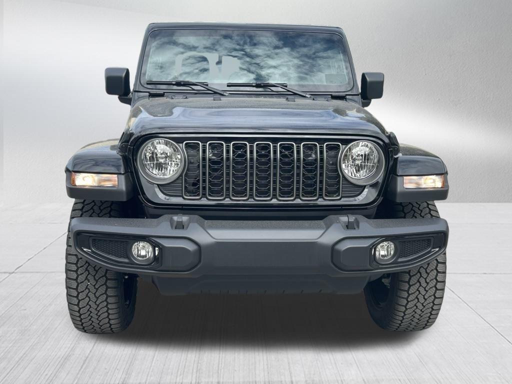 new 2025 Jeep Gladiator car, priced at $44,730