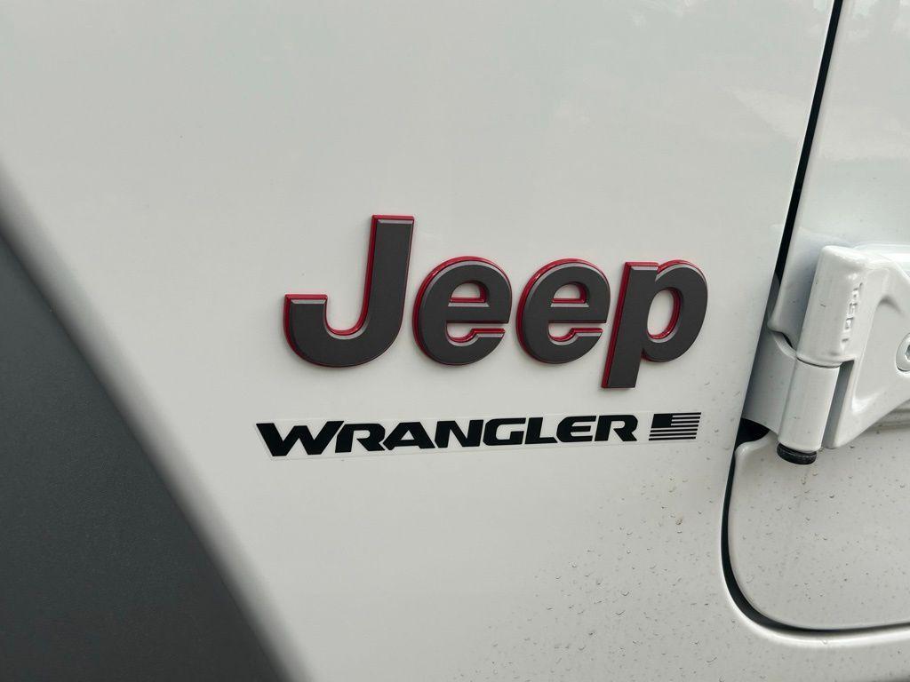 new 2025 Jeep Wrangler car, priced at $51,750