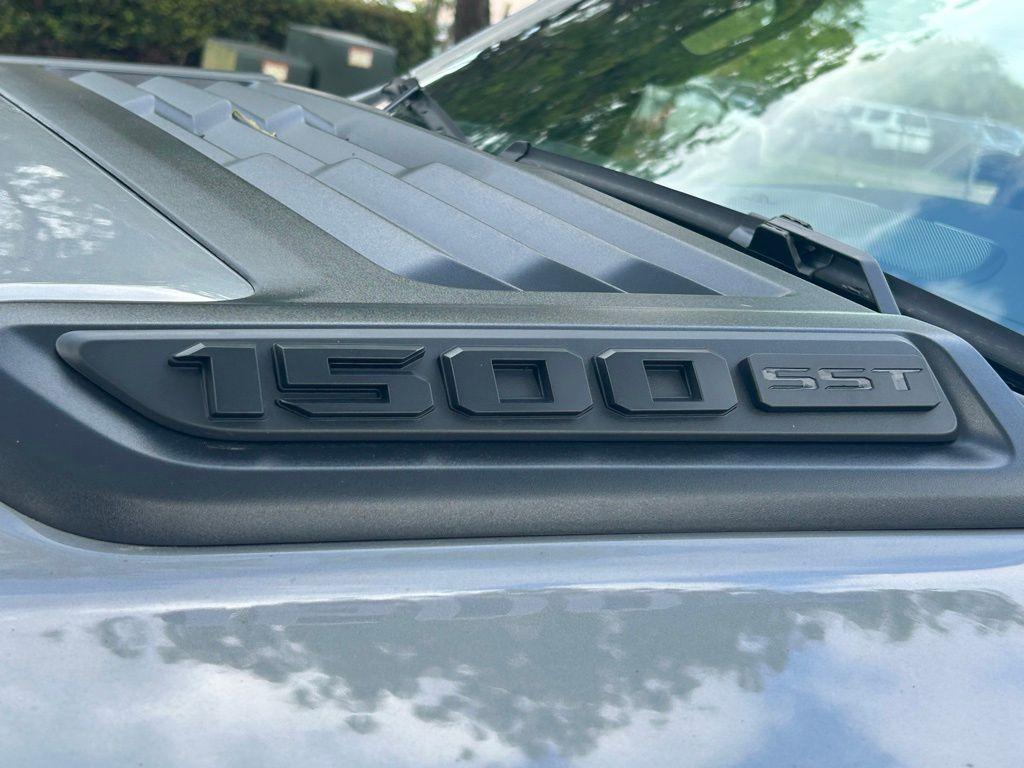 new 2025 Ram 1500 car, priced at $61,417