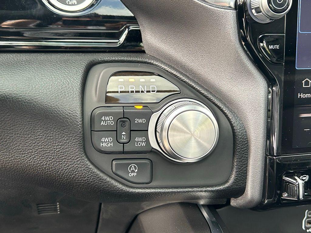 new 2025 Ram 1500 car, priced at $61,417