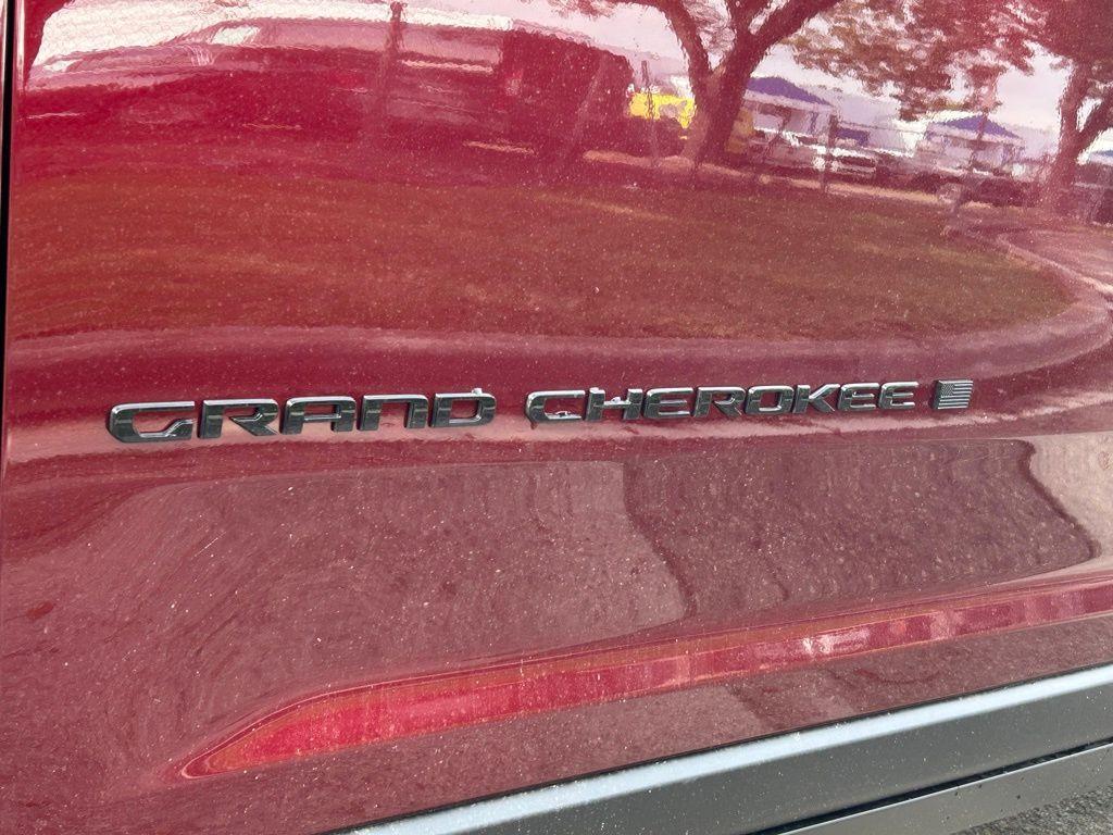 new 2025 Jeep Grand Cherokee car, priced at $41,905