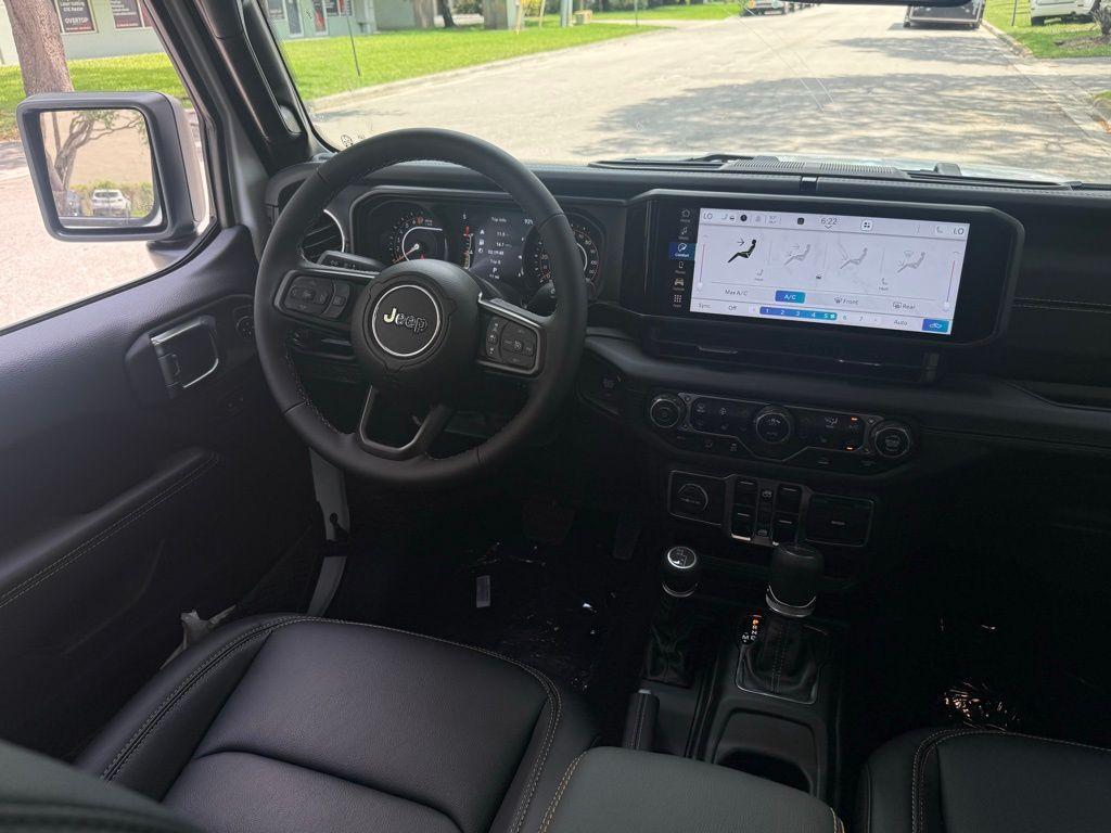 new 2025 Jeep Gladiator car, priced at $46,854