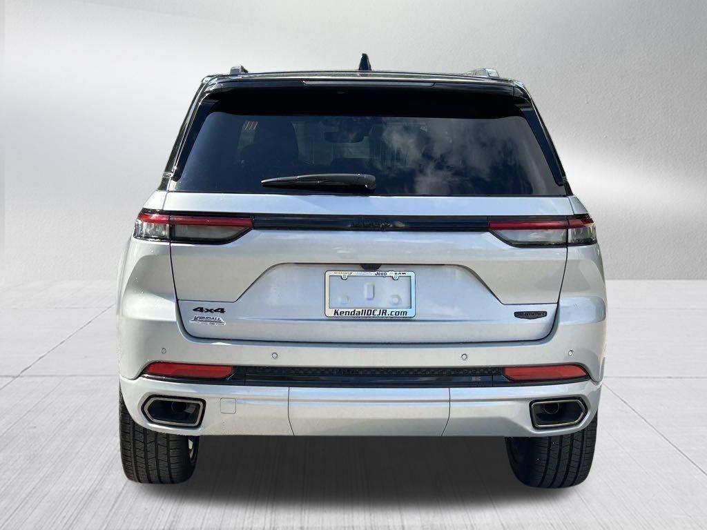 new 2025 Jeep Grand Cherokee car, priced at $59,199