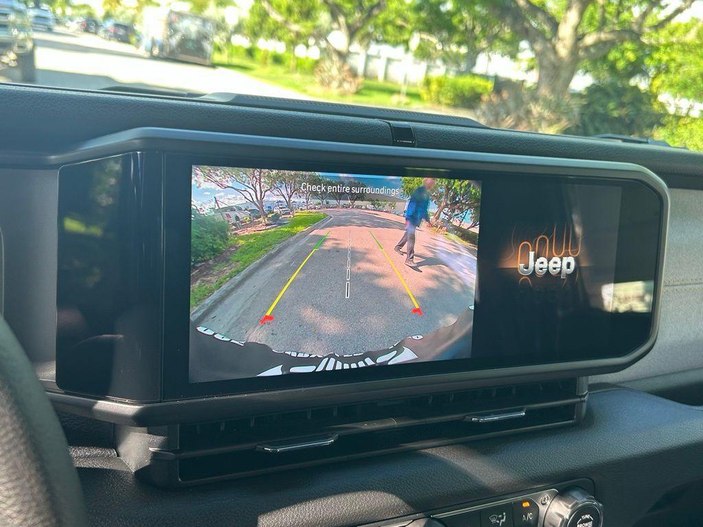 new 2025 Jeep Wrangler car, priced at $37,711