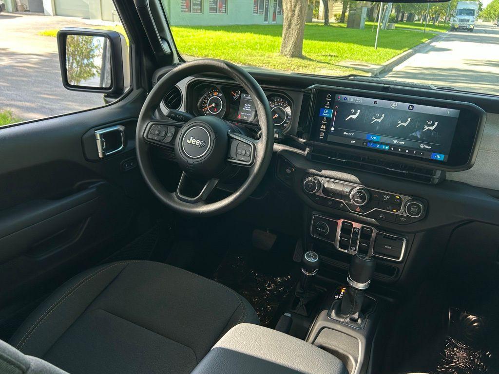 new 2025 Jeep Wrangler car, priced at $37,711